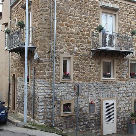 Chiarastella Rooms Villafrati Exterior foto