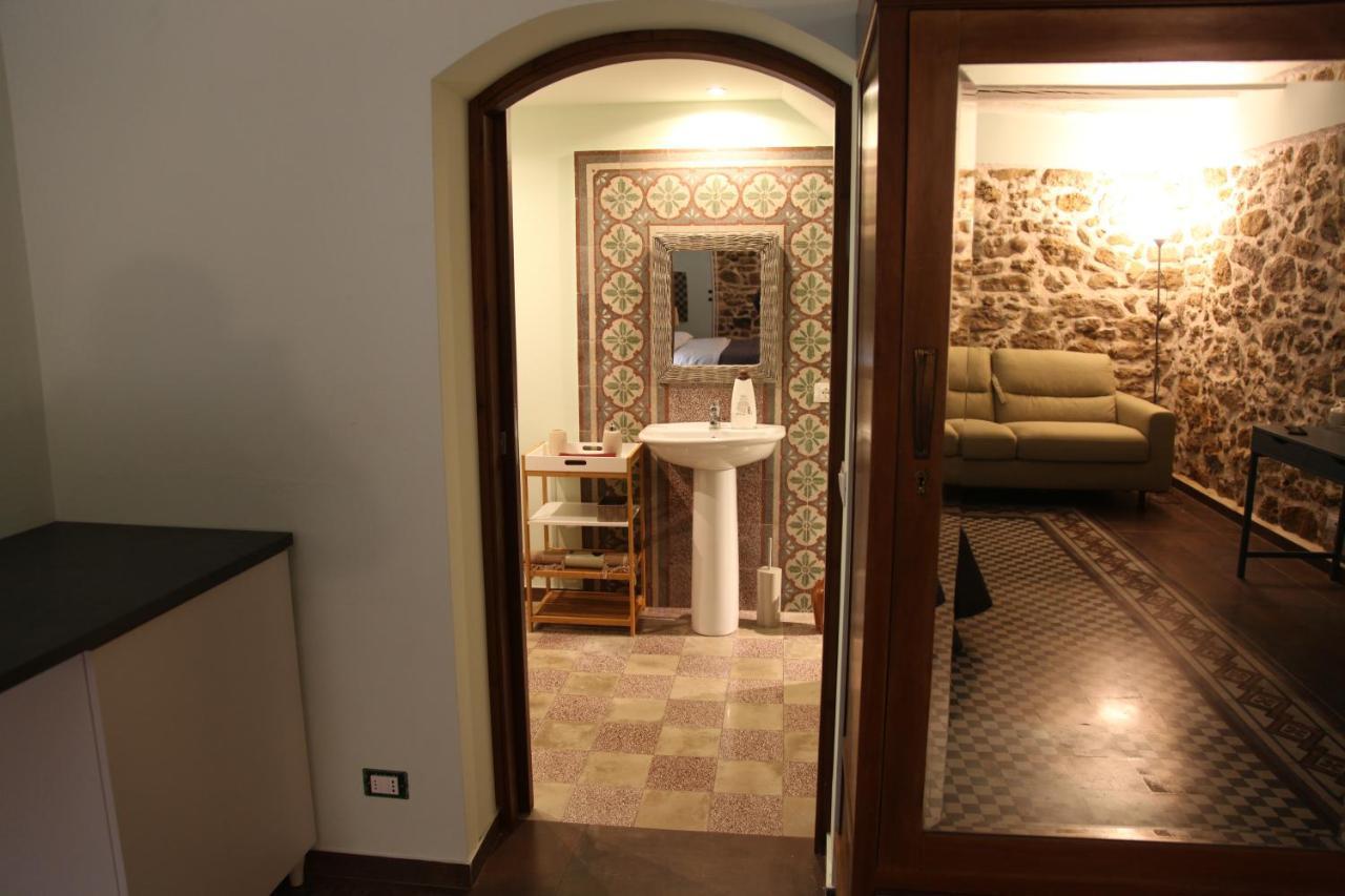 Chiarastella Rooms Villafrati Exterior foto